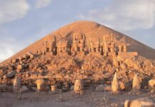 Hermits and Eccentrics of Athens